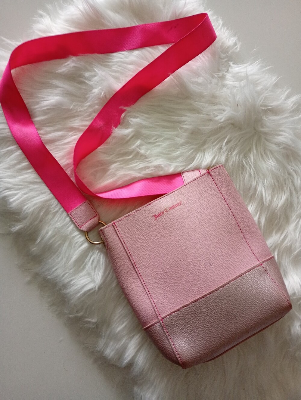 Juicy Couture | Light Pink (Two-tone) Crossbody with Hot Pink Strap